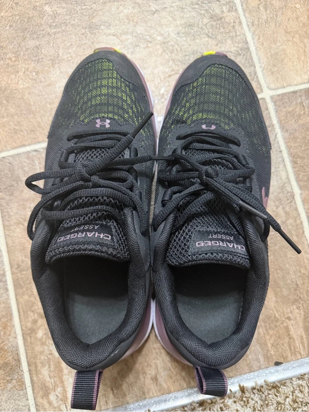 Unisex Under Armour Charged Pursuit 2.0 black & gray sneakers